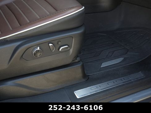 Used 2024 GMC Yukon Denali Ultimate AWD/4WD image 50