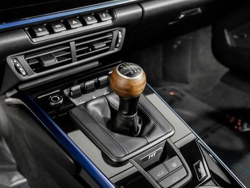 Used 2026 Porsche 911 Carrera T image 35