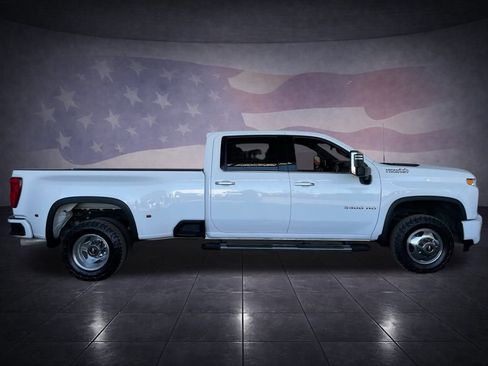 Used 2022 Chevrolet Silverado 3500 High Country w/ LPO, Hitch Package image 6