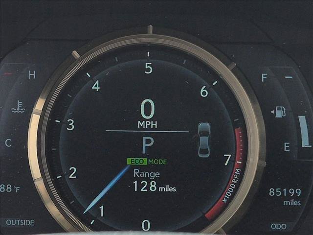 Used 2014 Lexus IS 350 w/ F Sport Package RWD image 5