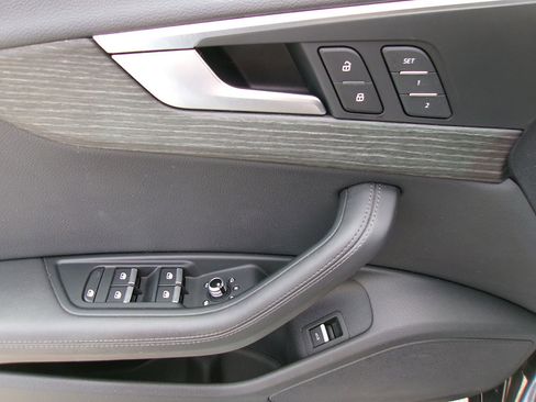 Used 2019 Audi A4 2.0T Premium Plus w/ Premium Plus Package image 15