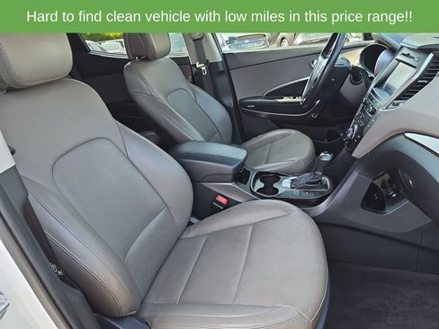 Used 2017 Hyundai Santa Fe Sport FWD image 10