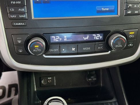 Used 2017 Nissan Altima 2.5 SL w/ 2.5 Technology Package image 15