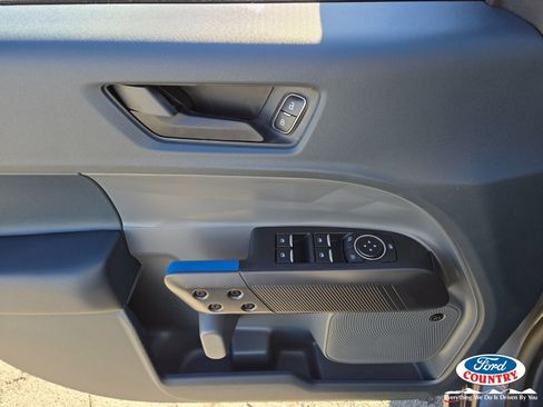 New 2026 Ford Maverick Lobo AWD/4WD image 10