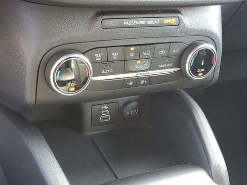 Used 2025 Ford Escape ST-Line image 21