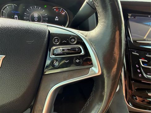 Used 2018 Cadillac Escalade Premium Luxury w/ LPO, Radiant Package image 26