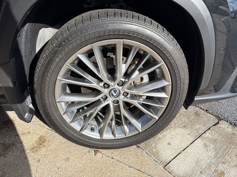 Used 2025 Lexus NX 350 AWD w/ Luxury Package image 13