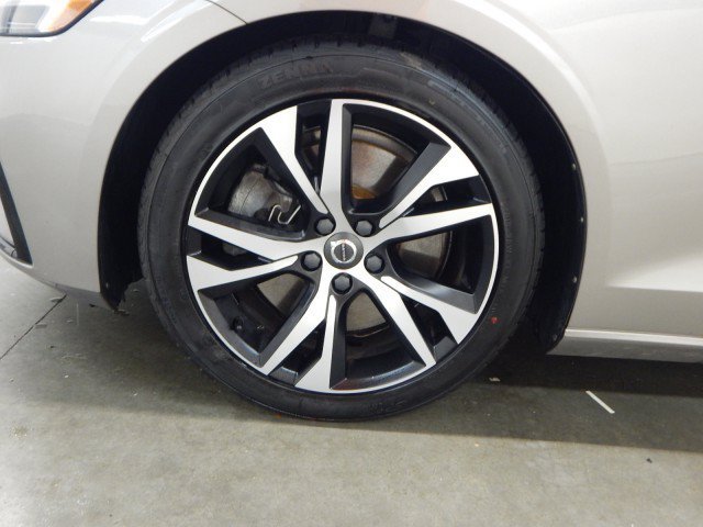 Used 2019 Volvo S60 T6 R-Design AWD/4WD image 10