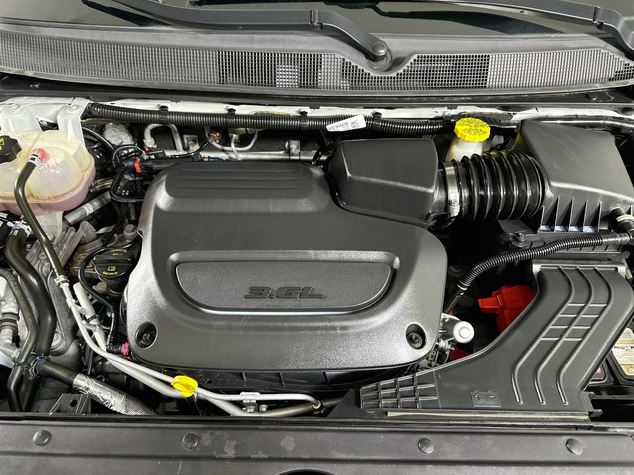 Used 2024 Chrysler Pacifica Touring-L FWD image 31