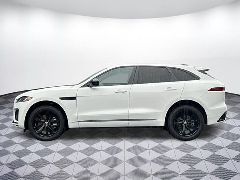 Used 2025 Jaguar F-PACE R-Dynamic S AWD/4WD image 2
