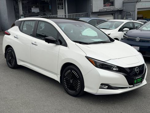 Used 2024 Nissan Leaf SV Plus FWD image 3