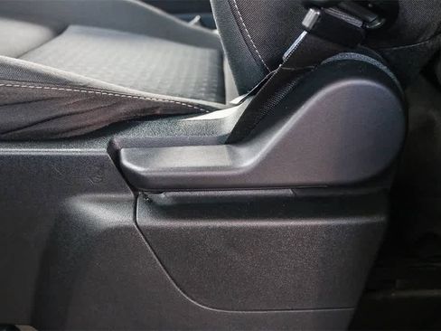 Used 2023 Ford Transit 350 XLT image 20