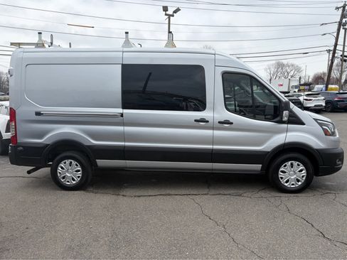 Used 2023 Ford Transit 250 Medium Roof w/ Exterior Upgrade Package image 4