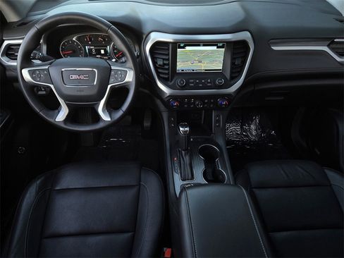 Used 2017 GMC Acadia SLT image 19