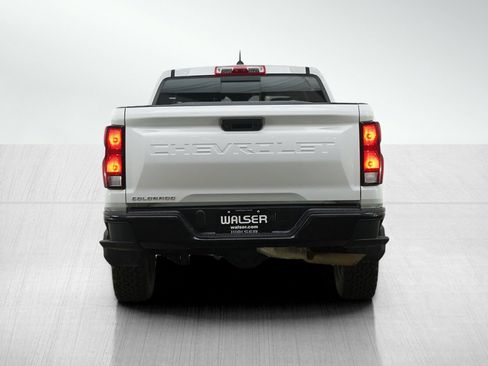 Used 2024 Chevrolet Colorado W/T w/ WT Convenience Package AWD/4WD image 4