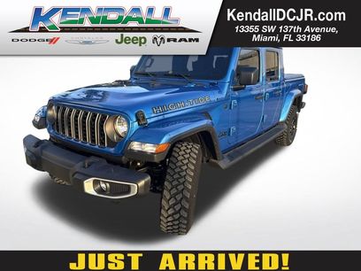 Used 2025 Jeep Gladiator Sport