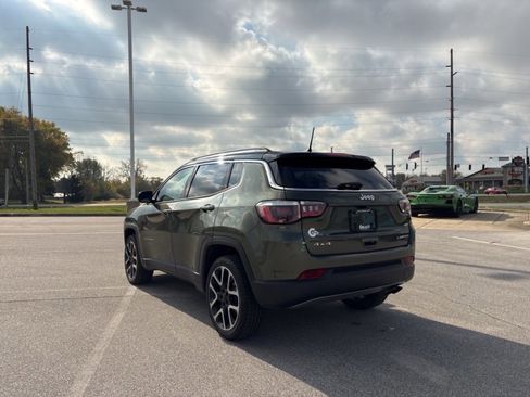 Used 2019 Jeep Compass Limited image 15