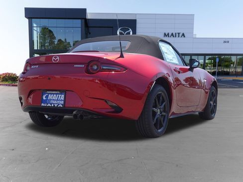 New 2026 MAZDA MX-5 Miata Sport RWD image 3
