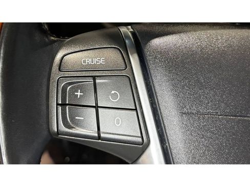 Used 2010 Volvo S80 V8 image 23