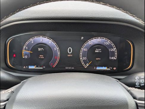 Used 2023 Jeep Wagoneer 4WD image 14