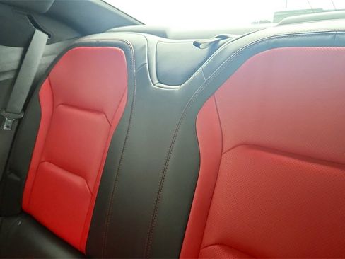 Certified 2021 Chevrolet Camaro LT image 21