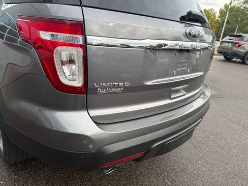 Used 2014 Ford Explorer Limited w/ Equipment Group 301A AWD/4WD image 10