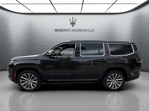 Used 2023 Jeep Grand Wagoneer Series II image 11