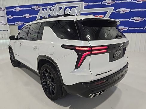 Used 2024 Chevrolet Traverse RS w/ LPO, Floor Liner Package image 6