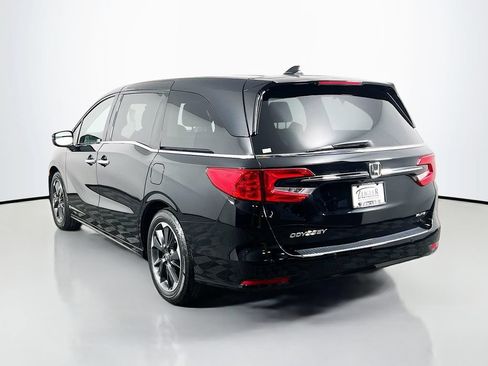 Used 2023 Honda Odyssey Elite image 7