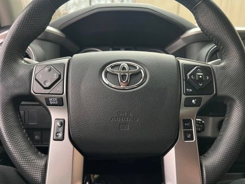 Used 2021 Toyota Tacoma SR5 AWD/4WD image 20