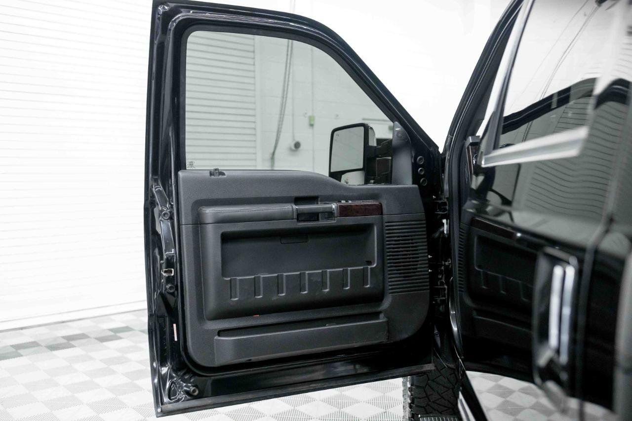 Used 2014 Ford F250 Platinum w/ FX4 Off-Road Package AWD/4WD image 36