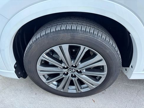 Certified 2025 MAZDA CX-5 Signature image 12