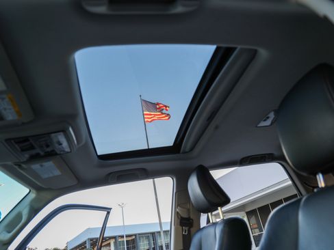 Used 2024 Toyota 4Runner Limited image 31