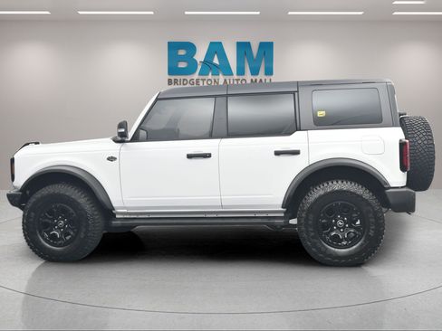 Used 2024 Ford Bronco Wildtrak AWD/4WD image 3