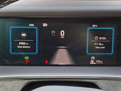 Certified 2025 Volkswagen Tiguan S FWD image 11