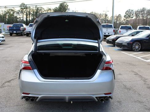 Used 2019 Toyota Camry XSE image 26