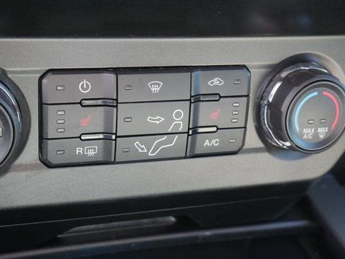 Used 2020 Ford F250 XLT w/ XLT Premium Package image 5