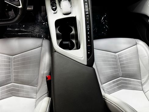 Used 2023 Chevrolet Corvette Stingray Preferred Conv w/ 2LT image 15