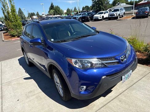 Used 2014 Toyota RAV4 Limited AWD/4WD image 2