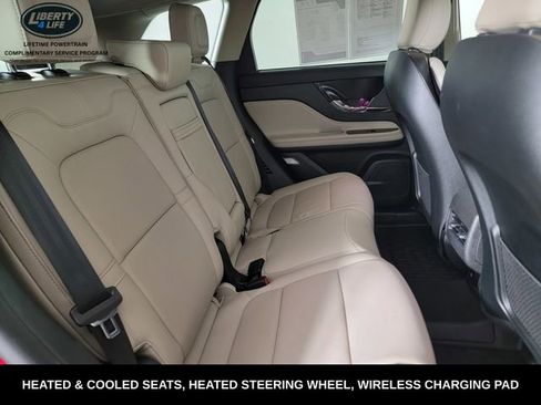 Used 2025 Lincoln Corsair Grand Touring w/ Equipment Group 301A image 15