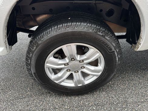 Used 2022 Ford Ranger XLT image 32