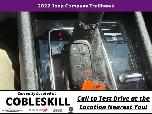 Used 2022 Jeep Compass Trailhawk w/ Trailhawk Convenience Group AWD/4WD image 23
