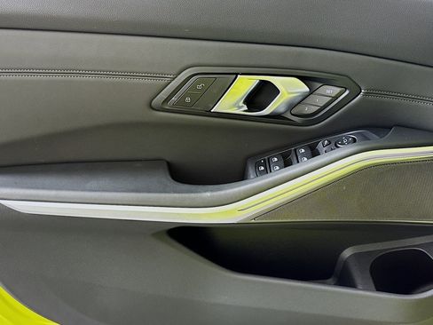 Used 2025 BMW M3 Competition w/ Executive Package image 21