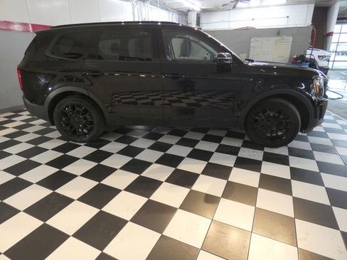 Used 2021 Kia Telluride SX image 4