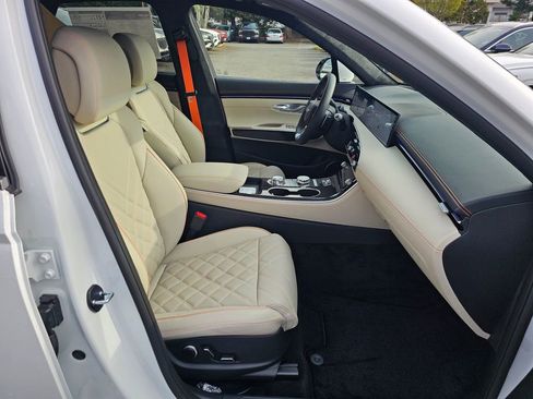 New 2026 Genesis GV70 3.5T Sport Prestige AWD/4WD image 29