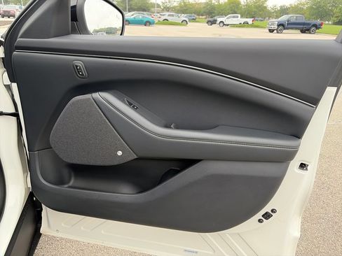 Used 2023 Ford Mustang Mach-E Premium AWD/4WD image 9