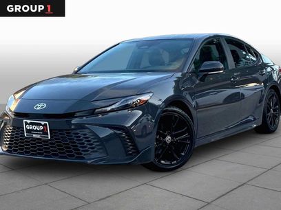 Used 2025 Toyota Camry SE
