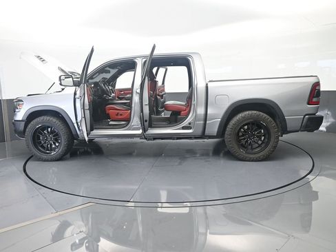 Used 2019 RAM 1500 Rebel w/ Level 2 Equipment Group AWD/4WD image 77