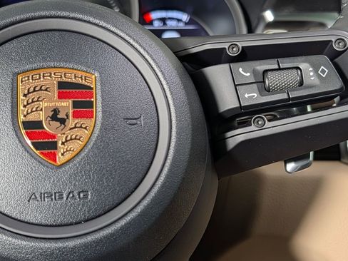 New 2026 Porsche Macan image 34