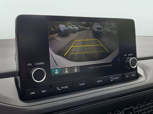 Certified 2025 Honda Accord LX image 15